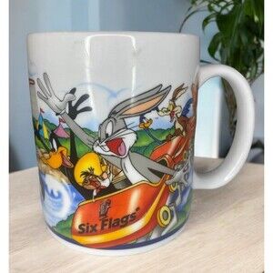 Looney Tunes Six Flags Coffee MUG Vintage 2000 Bugs Bunny, Taz, Road Runner READ